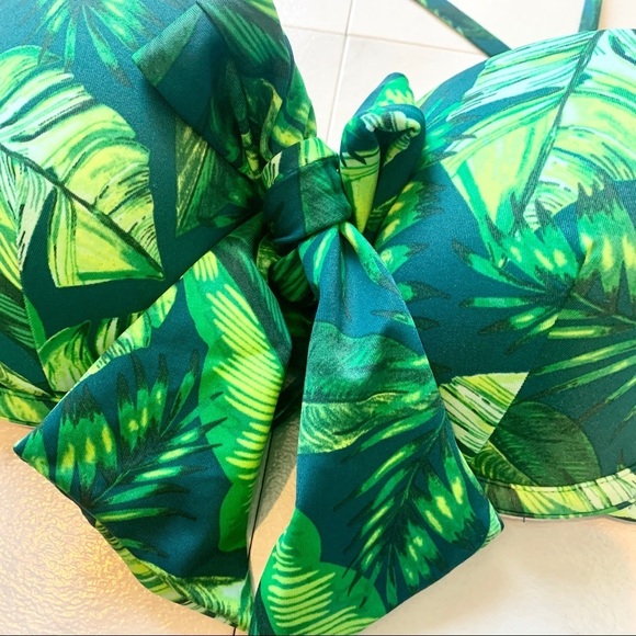 Shade & shore palm leaf green bikini top 34D - Picture 10 of 11